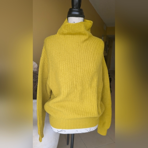 Aritzia Wilfred Montpellier Wool Turtleneck Sweater Mustard Yellow Size Small - Picture 3 of 16
